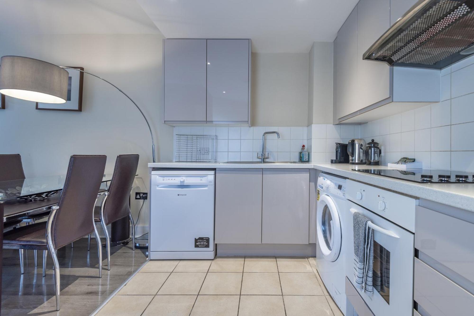 Riverside Apartment London Exterior photo